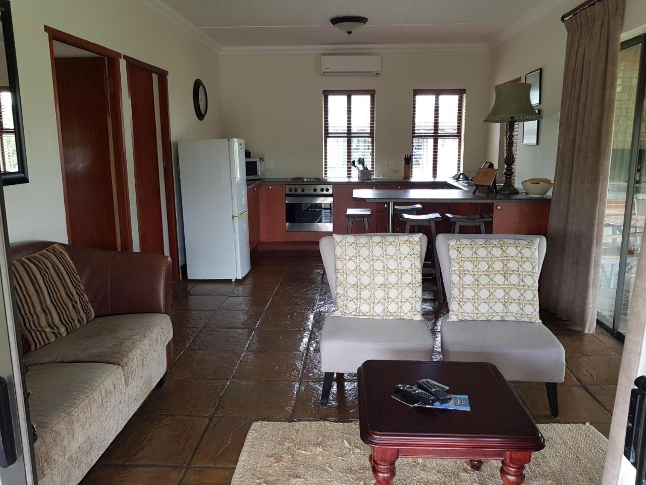 Paddabult Self Catering Cottages 파를 외부 사진