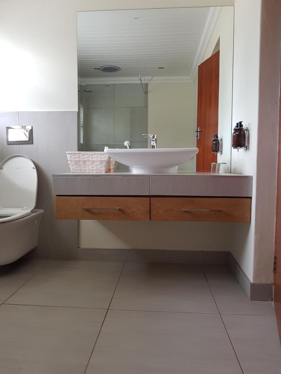 Paddabult Self Catering Cottages 파를 외부 사진